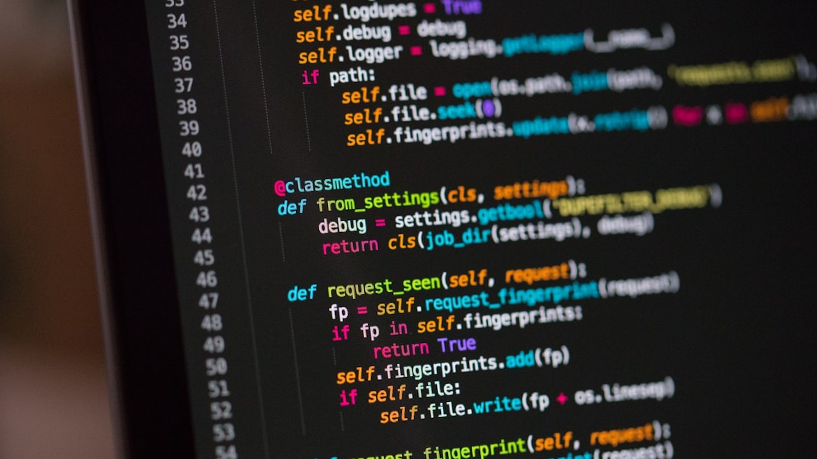 Data recovery service image for What makes Dragline Data different from other tech help? in Volusia County, Florida